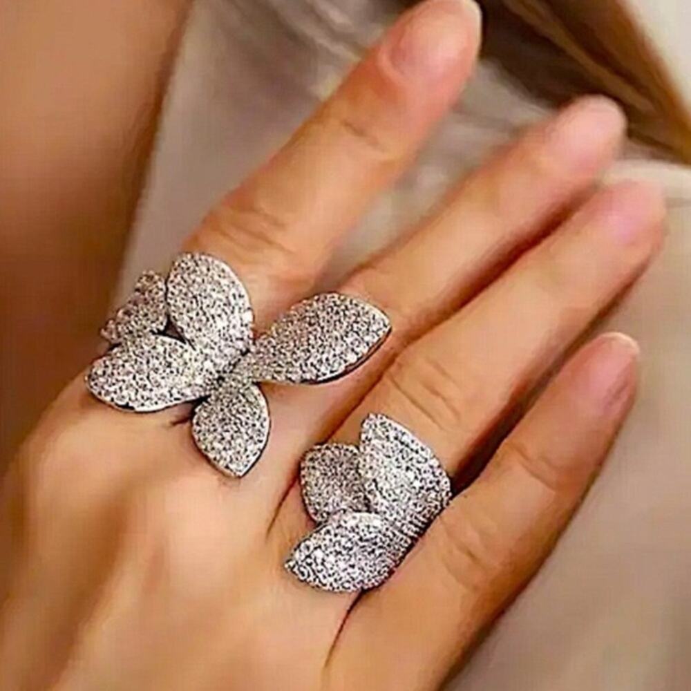 Silver Four Leaf Clover Zircon Ring Two Piece Set